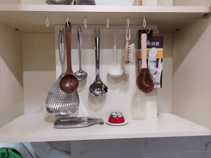 PlusRoc 30 Pack Christmas Light Hooks for Outside String Light Hanger Clips, 2.2 Inch White Cup Hooks Screw in Eye Hook Q-Hanger, Wall & Ceiling Deck Patio Tree Mount - Image 5