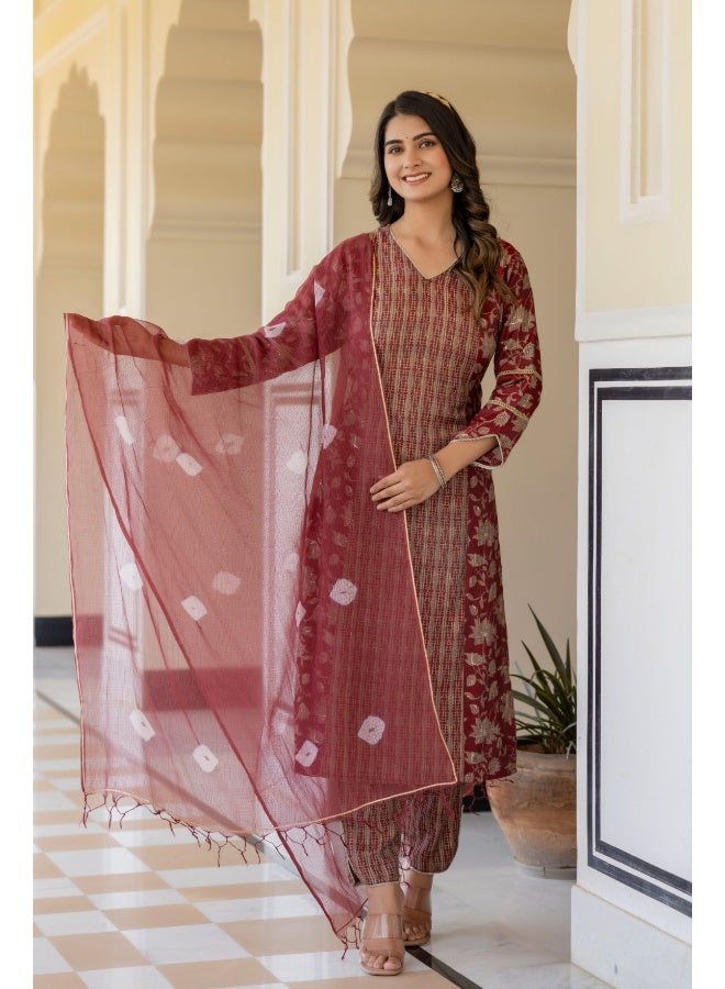 Rangeelo Floral Printed Red Kurta Set for Women - Image 5