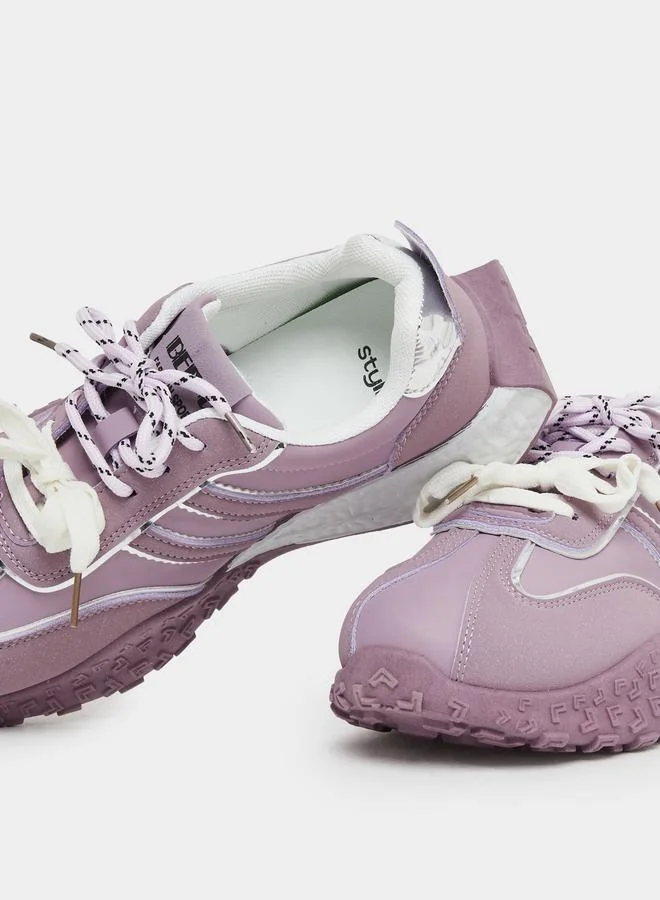 Styli Styli Textured Sole Striped Lace Up Sneakers