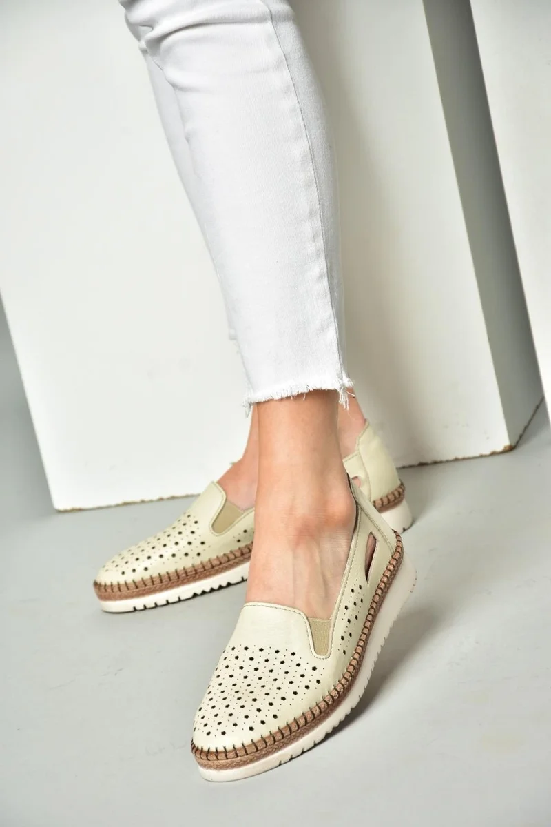 Fox Shoes P555501103 Beige Leather Women's Shoes