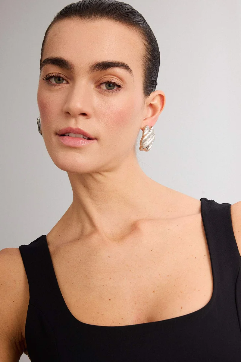 Defacto Earring