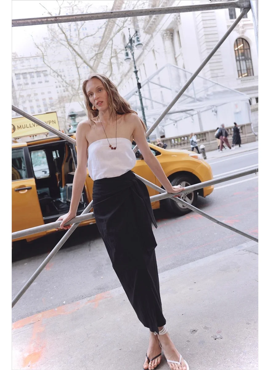سود كوليكشن White 100% Linen Mill Strapless Blouse