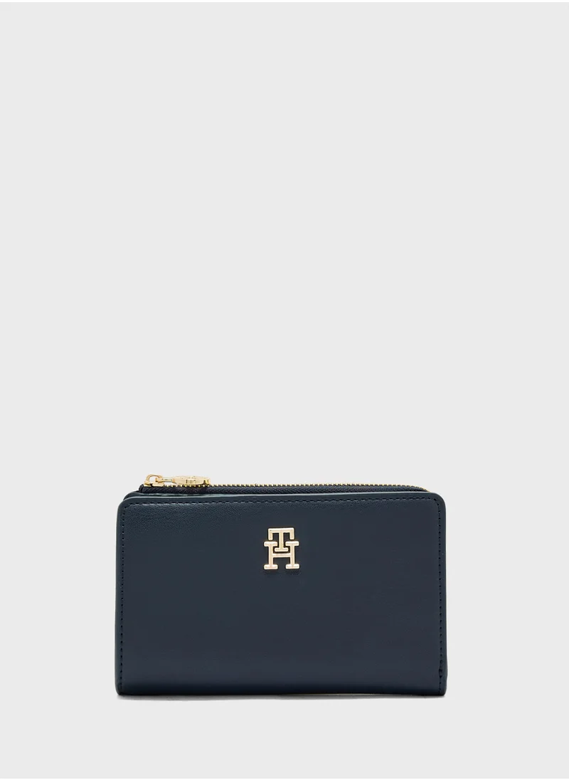 تومي هيلفيغر Monogram Zip Over Wallet