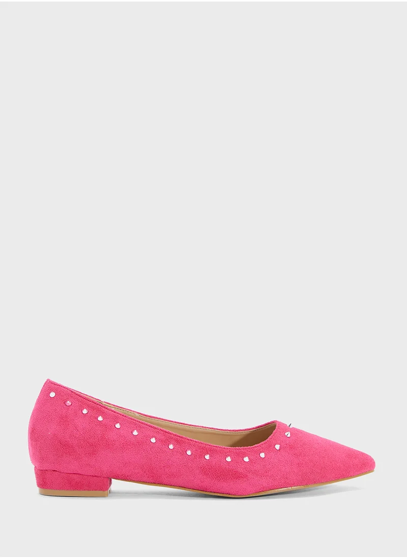 جينجر Studded Ballerina Flat