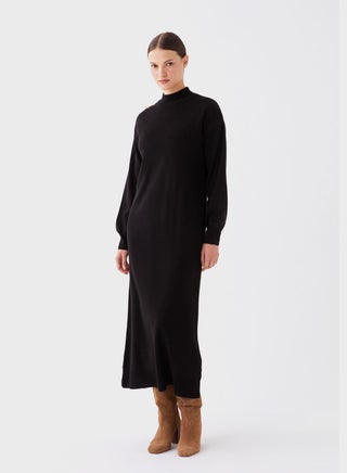 Knitted Dress - pzsku/Z370D1D7DAB631838F647Z/45/_/1698773621/a6d4f2c9-c77b-47ea-b827-3a30fae5bed5