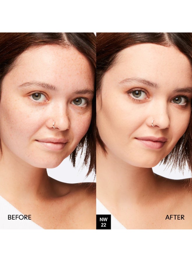 MAC Cosmetics Studio Fix Powder Plus Foundation NW22 - Image 4