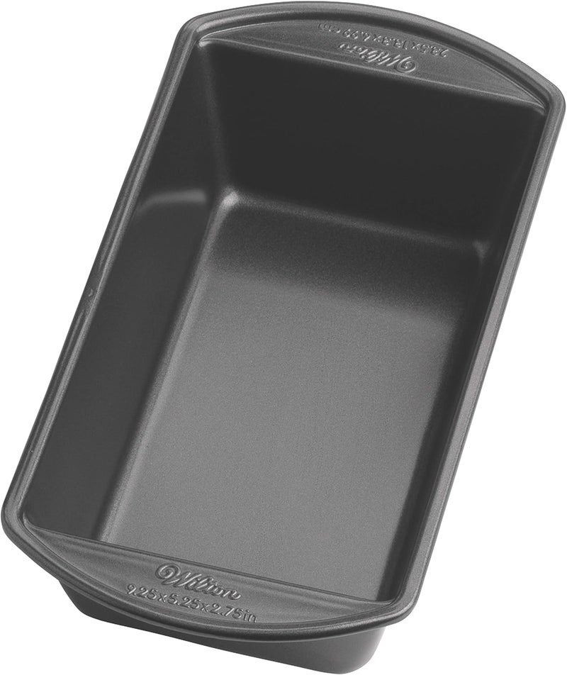 Wilton Perfect Results Large Nonstick Loaf Pan 925 by 525Inch Silver - Image 1