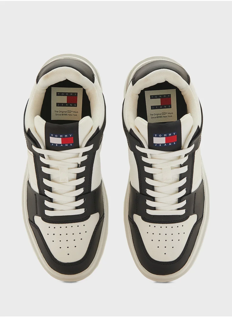 TOMMY JEANS Lace Up Low Top Sneakers