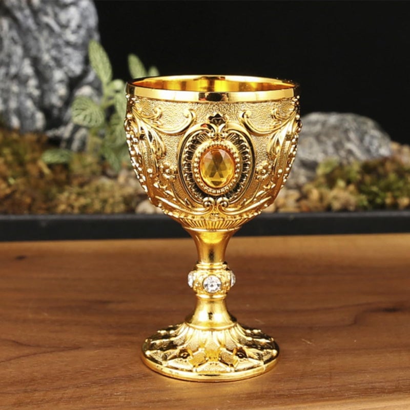 CHILDWEET Retro Small Liquor Cups 30ml Vintage Glass Drink Cups with Gold Rim Compact Reusable Household 2pcs Set for Home Bar and Party Use - Image 5
