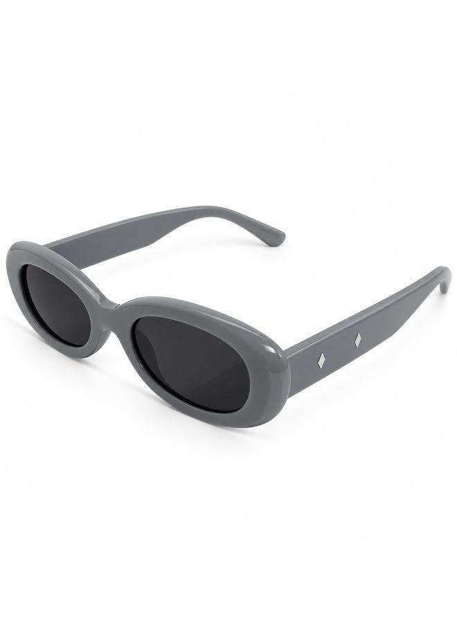 Oval Sunglasses with Dark Smoke Lenses and Grey Full-Rim Frame - Image 3