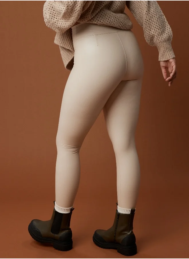 آري من امريكان ايجل OFFLINE By Aerie Real Luxe Faux Leather Legging