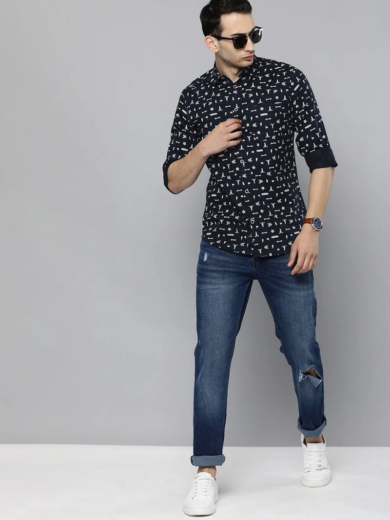 شركة المرآب الهندية Men Slim Fit Conversational Printed Full Sleeves Cutaway Collar Casual Shirt