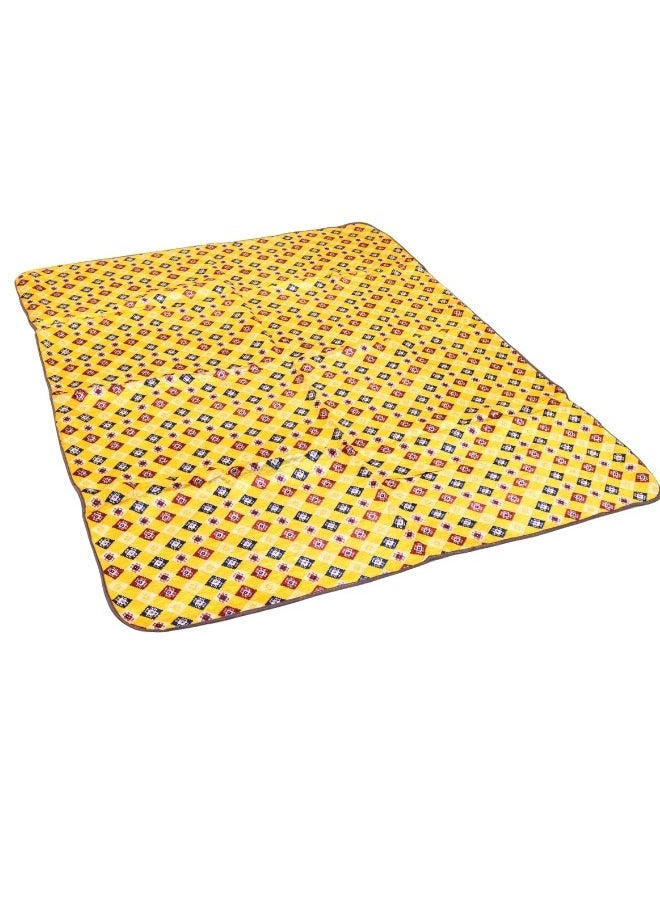 Padded ground seating mat for trips, camping, hiking, and wilderness, heritage rug, size 130X200 cm