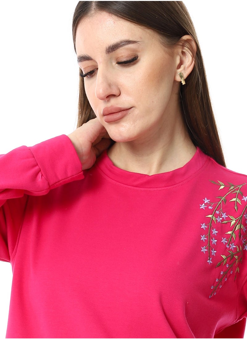 Caesar WomenEmbroidery Melton sweat Shirt With Long Sleeves  - Image 3
