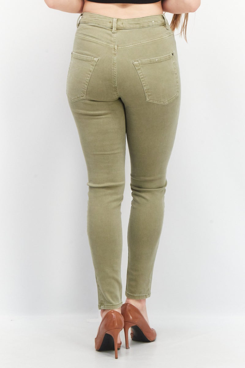 ESPRIT Women Skinny Fit Solid Stretchable 32 Length Jeans, Olive - Image 4