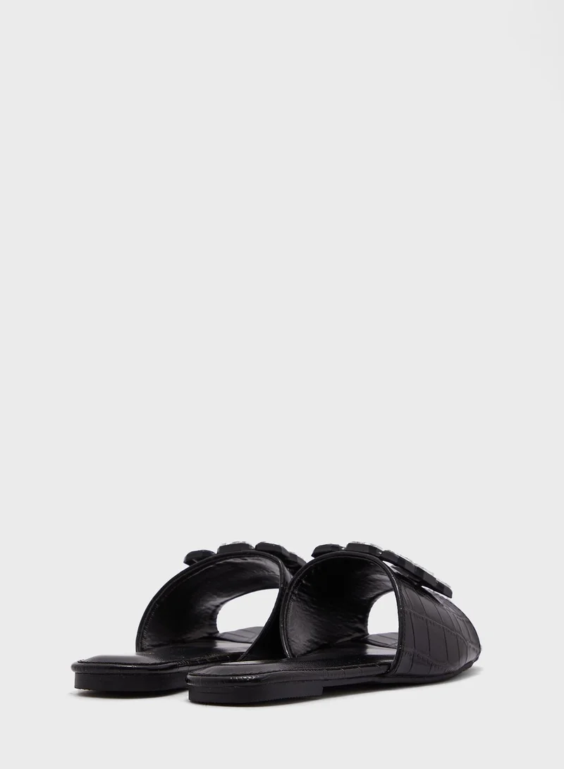 FYOR Casual Flat Sandals
