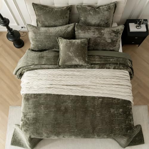 LR Rocaloca Velvet Oversized King Size Quilt Set 120x128 Soft Striped Bed Cover Set All Seasons Cozy Breathable Bedspread Includes 2 Pillowcases 20×36,Army Green - Image 4