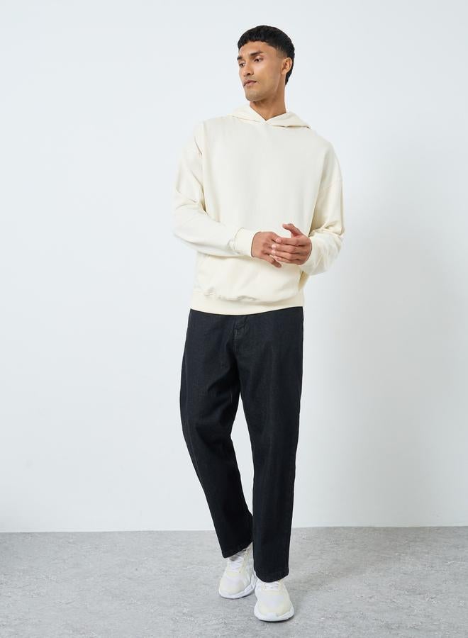 ستايلي هودي واسع بطبعة جرافيك - Image 2