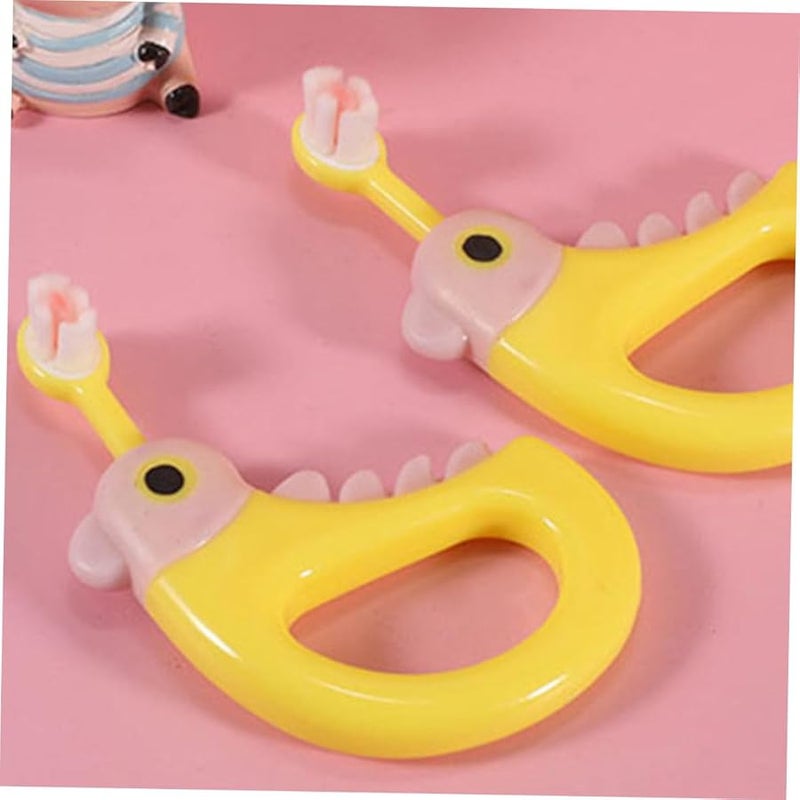 فرشاة أسنان ناعمة الشعيرات صفراء للثة الحساسة بتصميم ممتع عبوة من 2 - Image 4