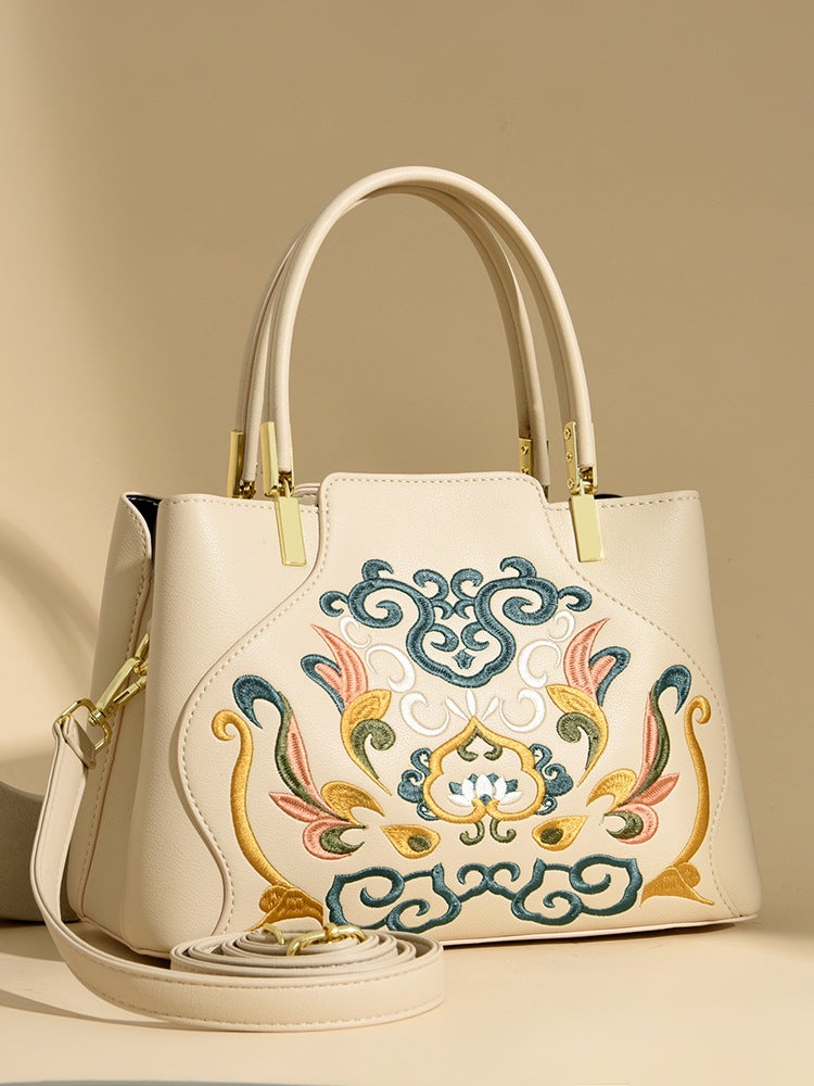 Wedding Bag with Chinese Style Embroidery, Festive Bride Wedding Bag, Fashionable and Elegant Mother-In-Law Handbag, Large Capacity and High-End Bag - Image 5