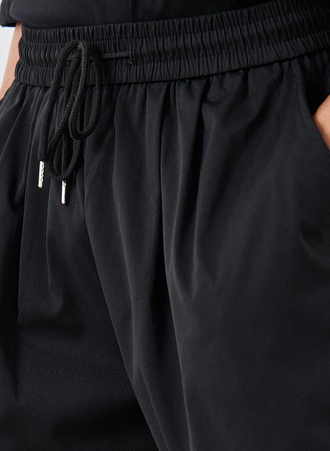 Styli Men Black Casual Baggy Parachute Pants - Image 3