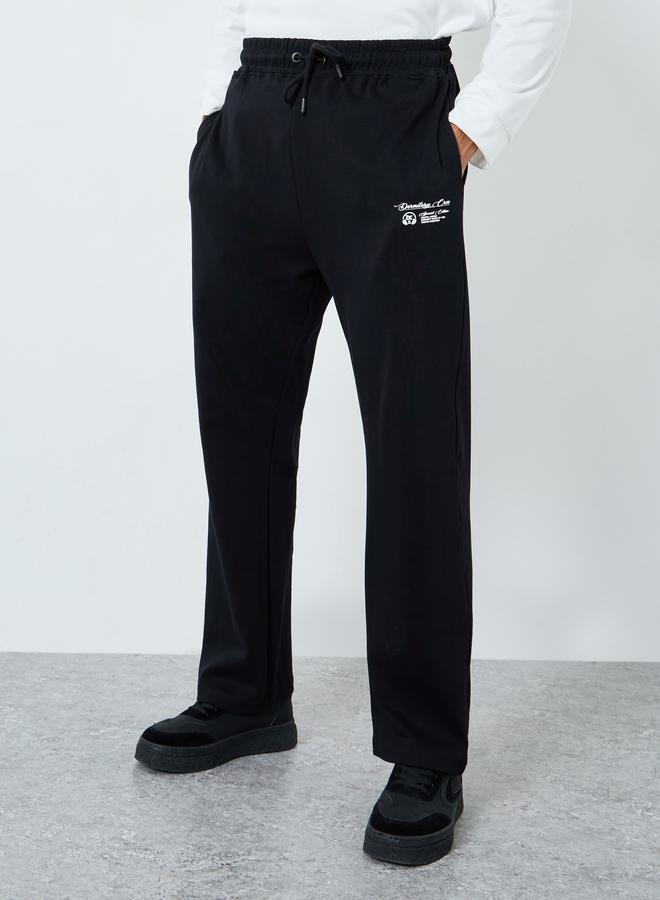 ستايلي بنطال جوغرز فضفاض بطبعة كتابة - Image 1