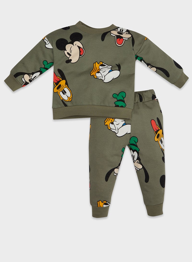 DeFacto Disney Mickey & Minnie Crew Neck Sweatshirt Elastic Waist Jogger Pants 2-Piece Set - Image 1