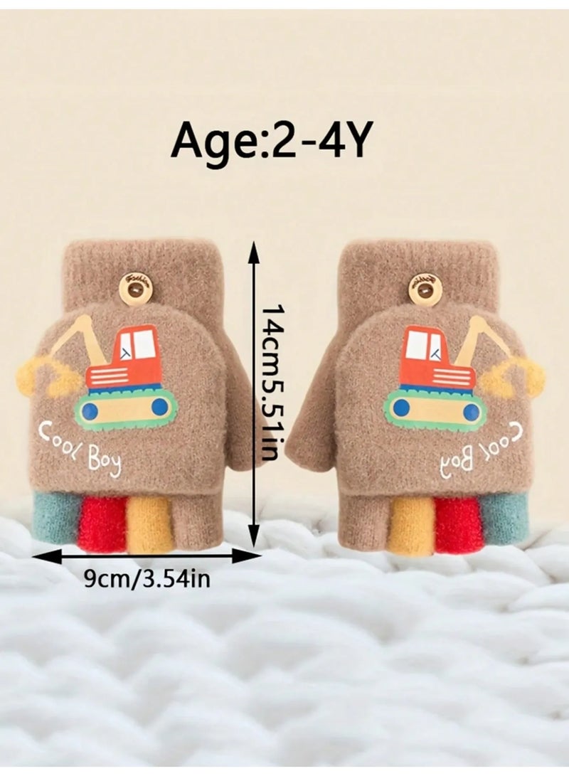 كفوف شتويه للاطفال باللون البيج بتصميم شاحنات لطيفه تضيف لمسة مرحة ودافئة لاطلالة طفلك الشتويه تناسب الاطفال عمر(4-2) سنه - Image 2