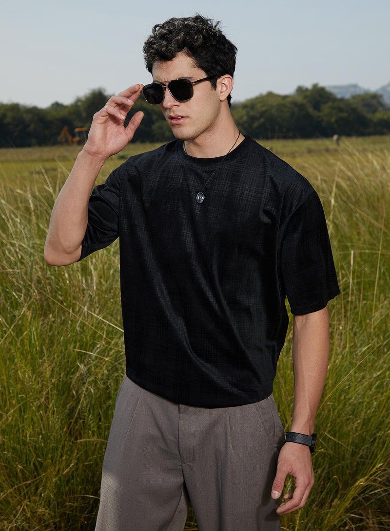 Campus Sutra Men's Midnight Black Tartan-Plaid Oversized T-Shirt  - Image 1