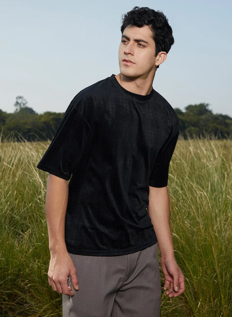 كامبوس سوترا Men's Midnight Black Tartan-Plaid Oversized T-Shirt