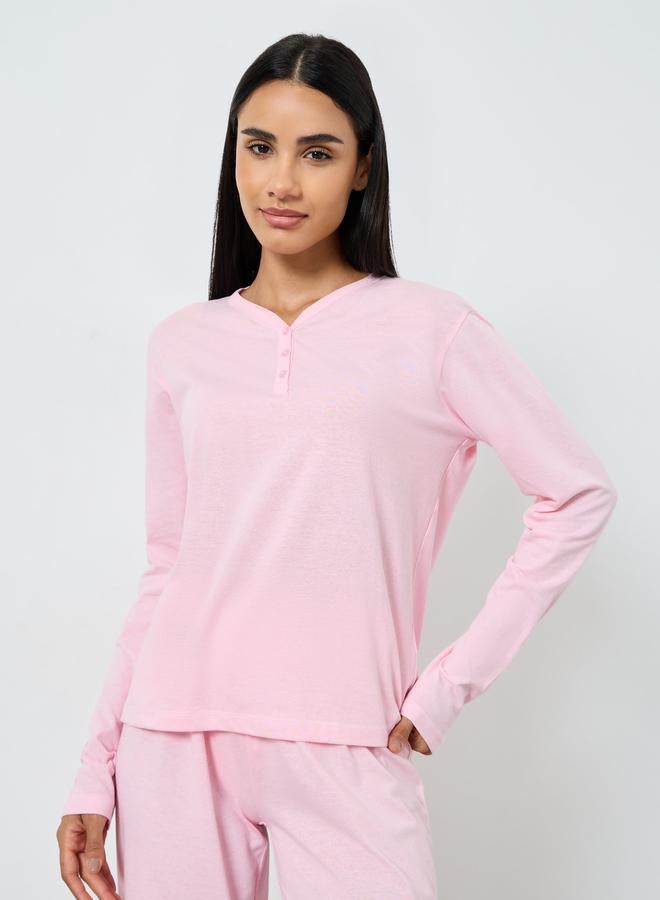 ستايلي طقم بيجامة تيشيرت قطن بأزرار أمامية وبنطال بأرجل واسعة - Image 2