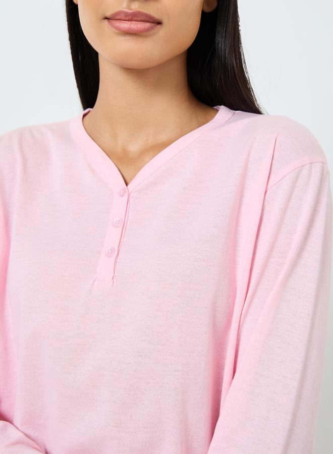 ستايلي طقم بيجامة تيشيرت قطن بأزرار أمامية وبنطال بأرجل واسعة - Image 3