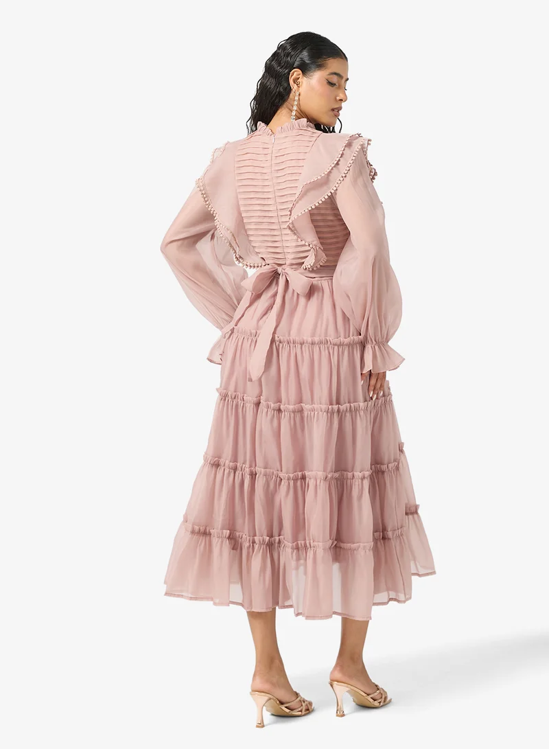 خزانة فستان طبقات بكتف مكشكش