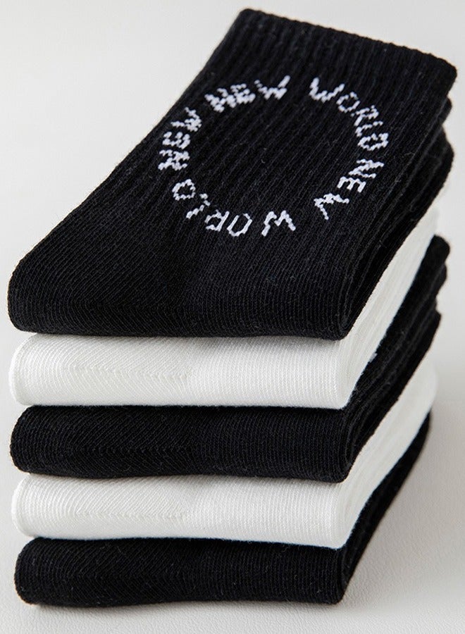 5 أزواج من جوارب الأطفال، جوارب قطنية كلاسيكية ذات لون سادة باللونين الأسود والأبيض، جوارب للطلاب للأولاد والبنات، مناسبة لعمر 9-12 عامًا - Image 2
