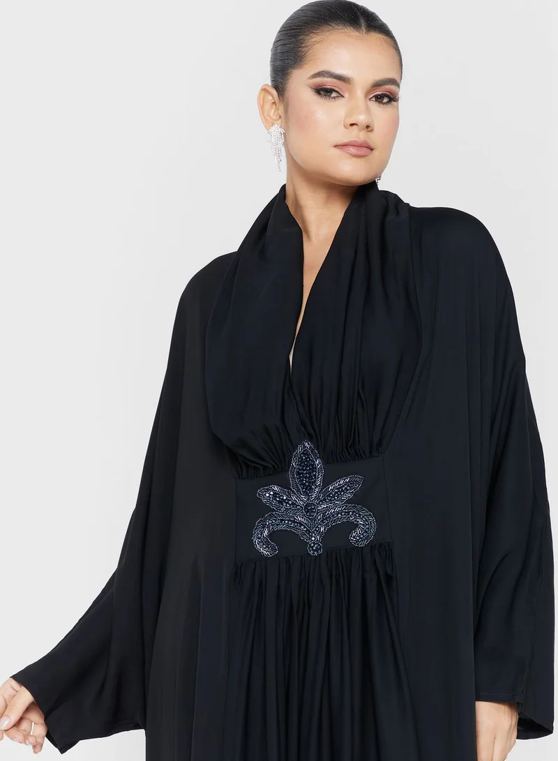 hayas closet Embellished Cape Sleeve Plisse Abaya