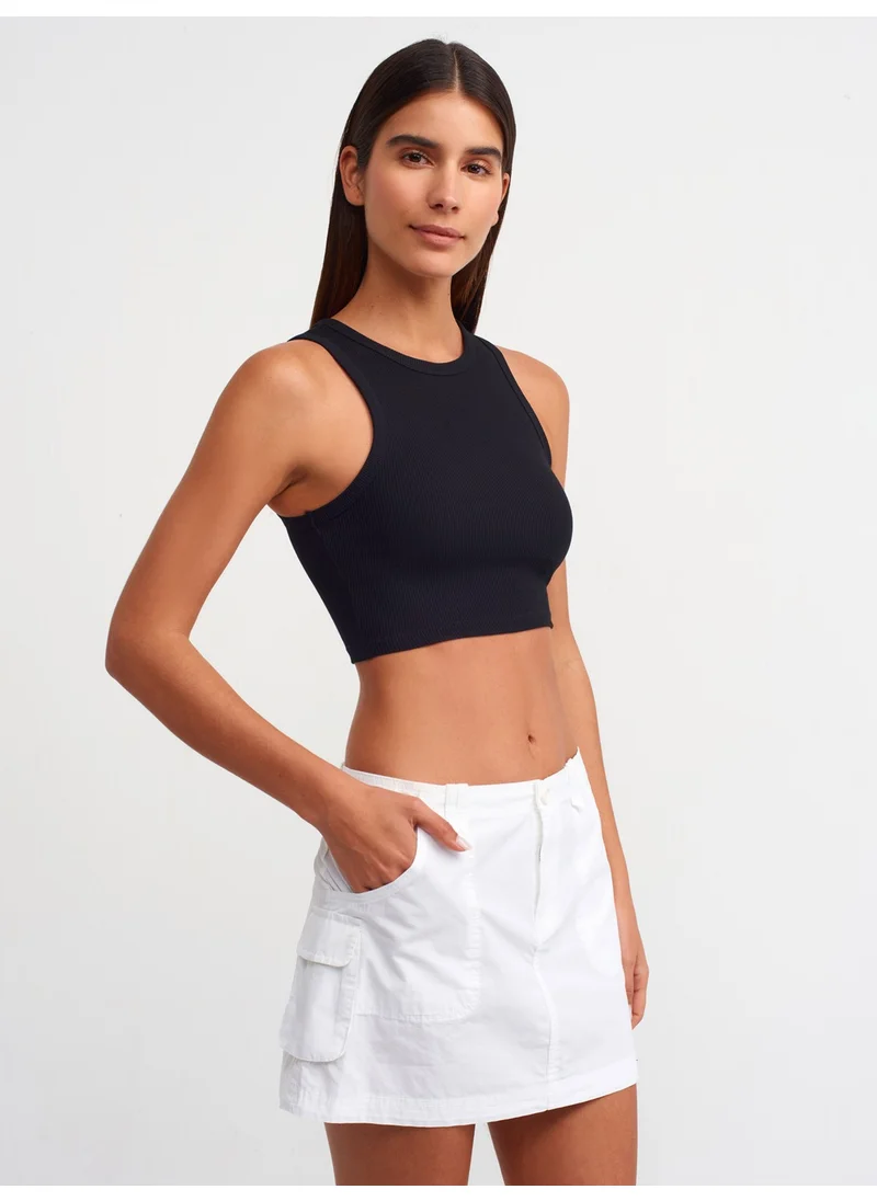 ديلفين 20820 Crop Top with Stitching Effect-Black