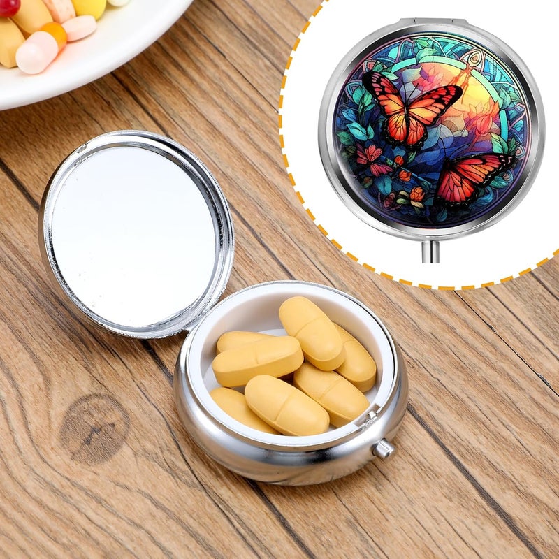 ولهيف علبة حبوب لطيفة صغيرة للحقيبة والجيب منظّم أدوية سفر علبة حبوب مقاومة للماء حاوية حبوب معدنية حامل للفيتامينات، زيت السمك، المكمّلات الغذائية (فراشة فضية) - Image 5