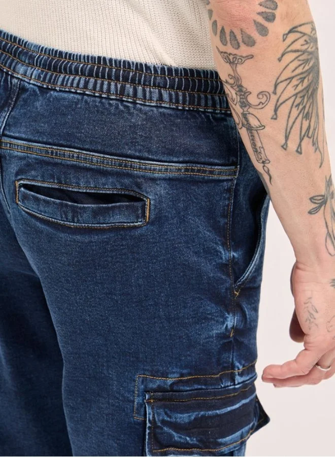 The Bear House  Men's Dark Blue Slim Fit Jogger-Style jean with Cargo Pockets Classic Comfort With Modern Style, Perfect For Everyday Casual Looks And Effortless Streetwear Vibes for Men | Best Price UAE