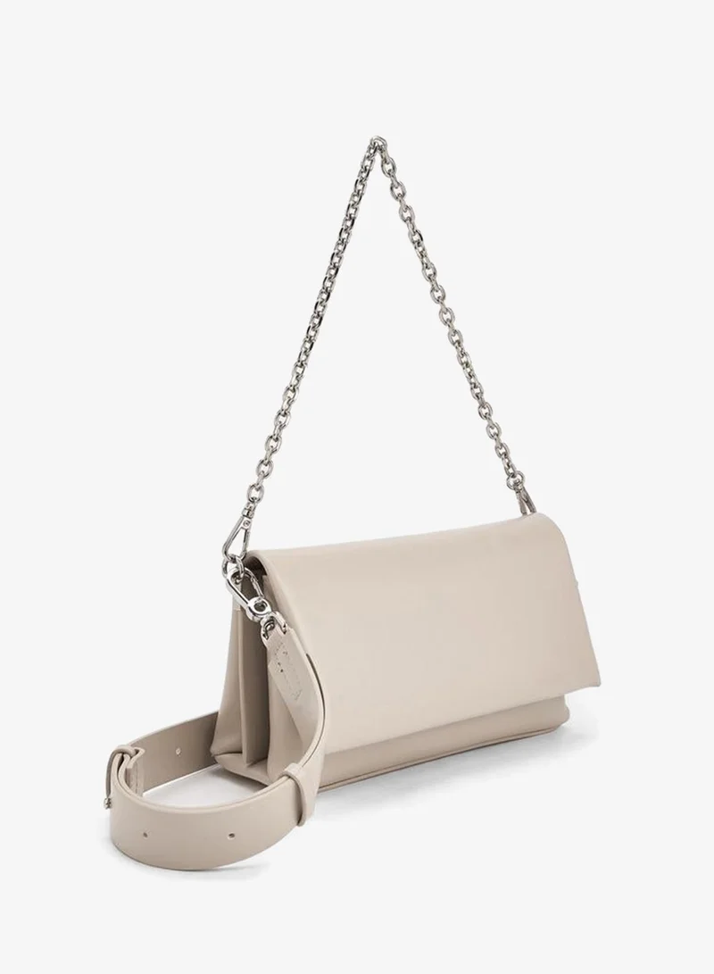سيليست Textured Shoulder Bag With Chain Strap