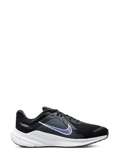 Nike Quest 5