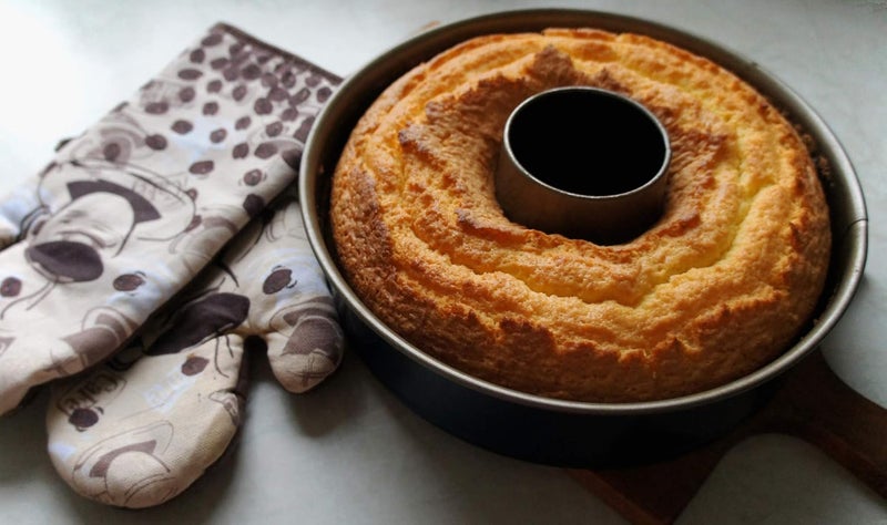 Red Co. . Non-Stick Original Angel Food Cake Fluted Tube Baking Pan - 10-Inch - Image 4