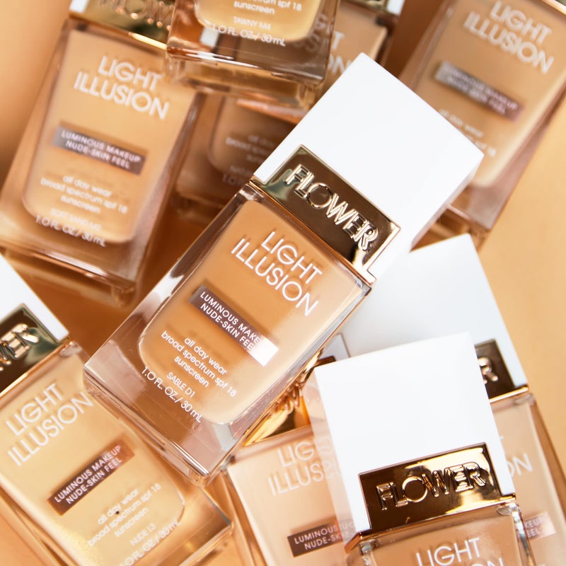 فلاور بيوتي كريم أساس لايت إلوجين بعامل حماية من الشمس SPF 18 - Image 4