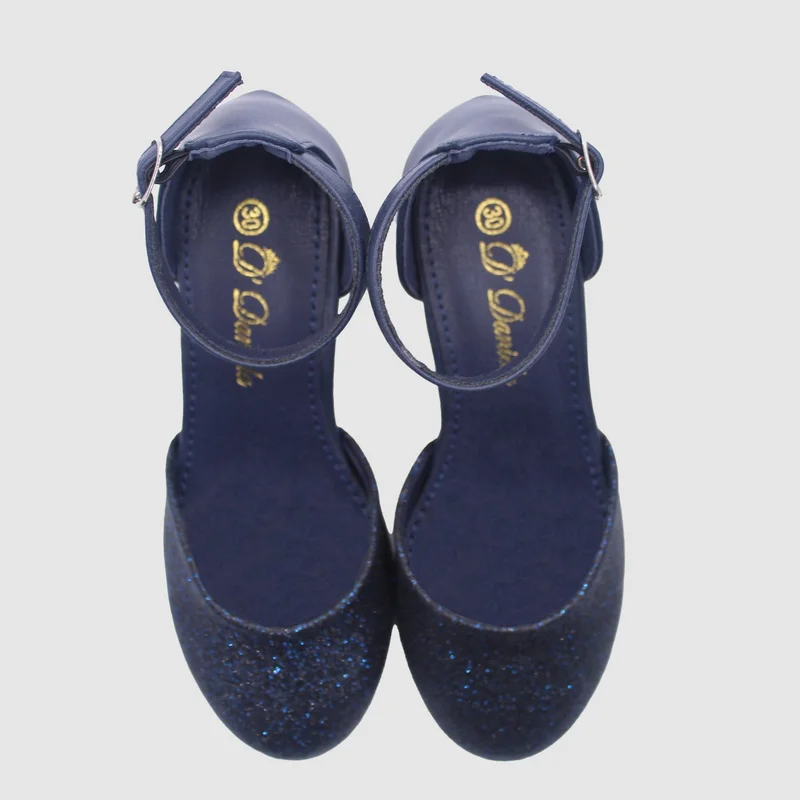 دىدانيالا دانييلا - أحذية لامعة أنيقة