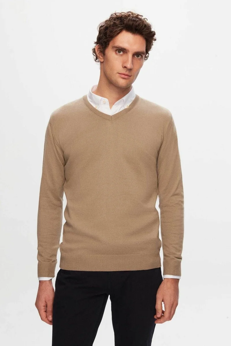 دي أس دامات Regular Fit Beige Plain V-Neck Knitwear Sweater 5HF06ORT12003