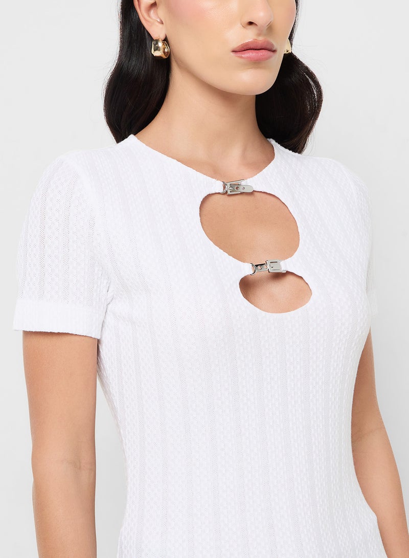 جس بلوزة فاليريا قصيرة الأكمام بخطاف - Image 3