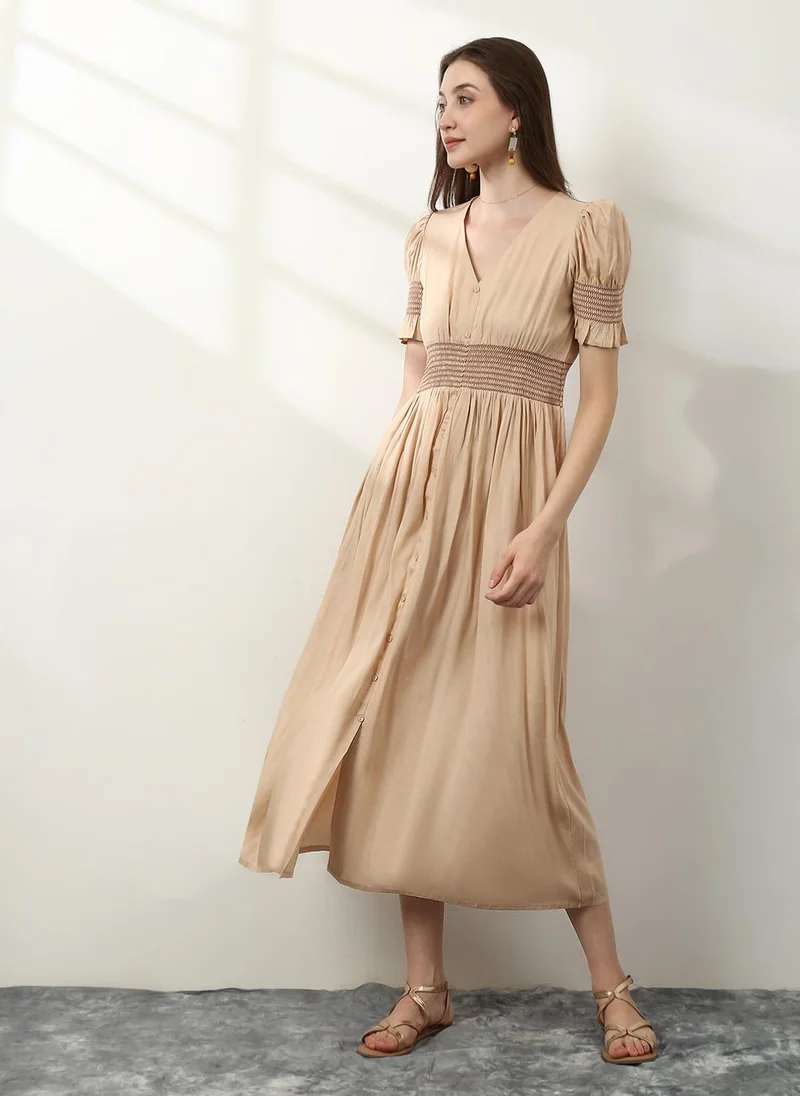 جلو باص Globus Women's Beige Smocked Front Slit Casual Ethnic Dress with V-Neck and Puff Sleeves