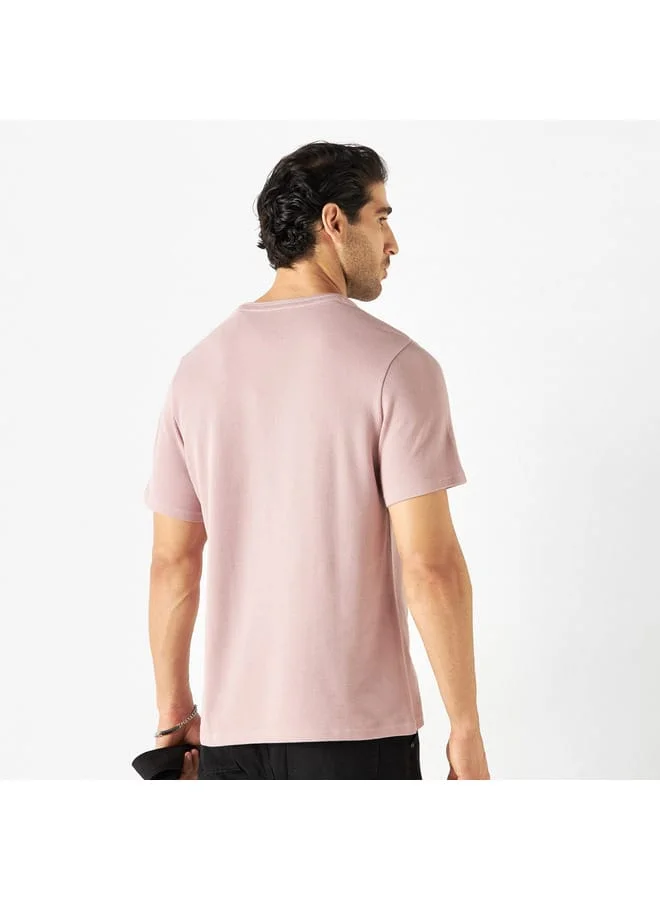 Iconic Iconic Textured T-shirt with Crew Neck and Short Sleeves