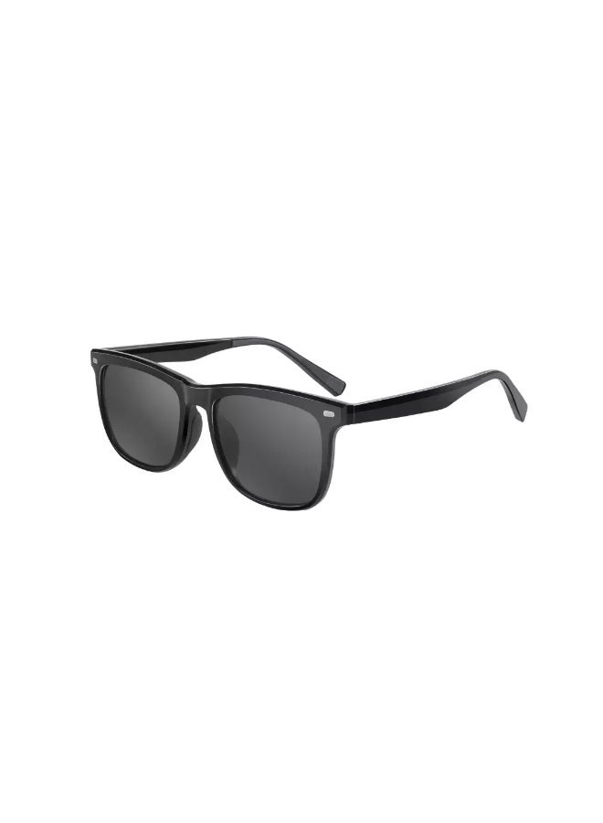 Xiaomi Mijia Classic Square Polarized Sunglasses for Men and Women - Image 5
