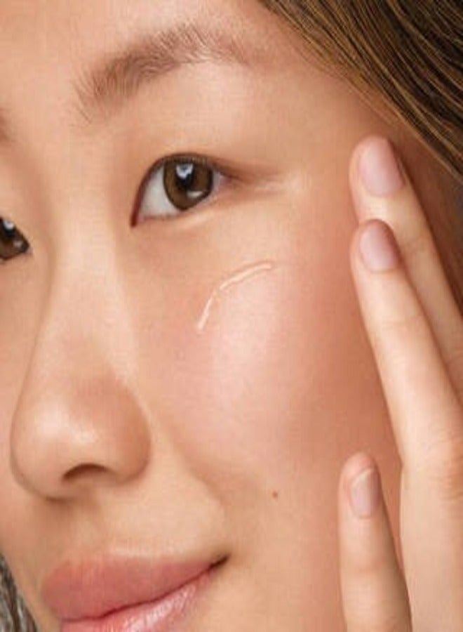 Kiehl's Kiehl’s Clearly Corrective™ Dark Spot Solution 50ml | Brightening Serum for Dark Spots & Uneven Tone  - Image 5