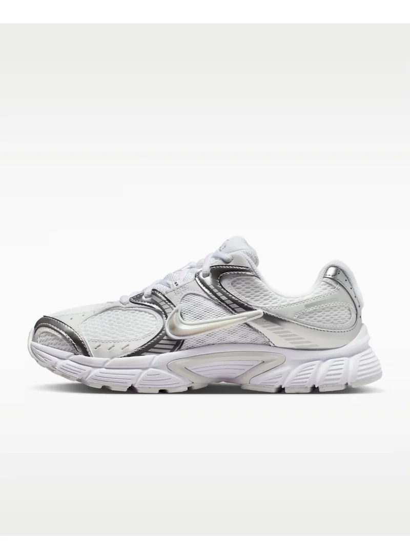 Nike V5 Runner
